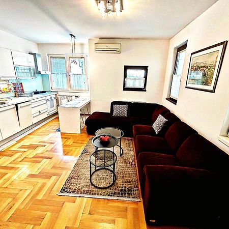 Luxapart Basca Old City Centar Free Parking 塞拉耶佛 外观 照片