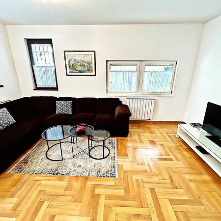 Luxapart Basca Old City Centar Free Parking 塞拉耶佛 外观 照片